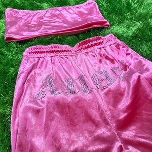 Pink 2000s set